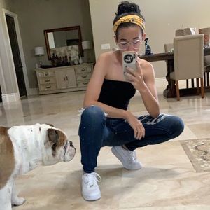 Meet your Posher, Danielle